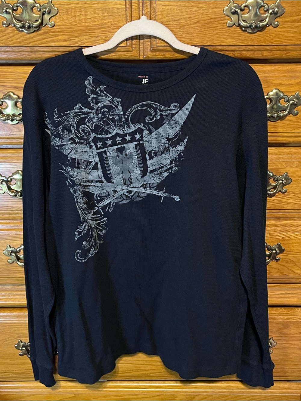 jf j.ferrar Black Thermal Top with White Logo
